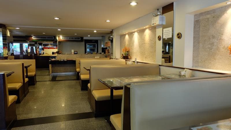 Grand Business Inn 5