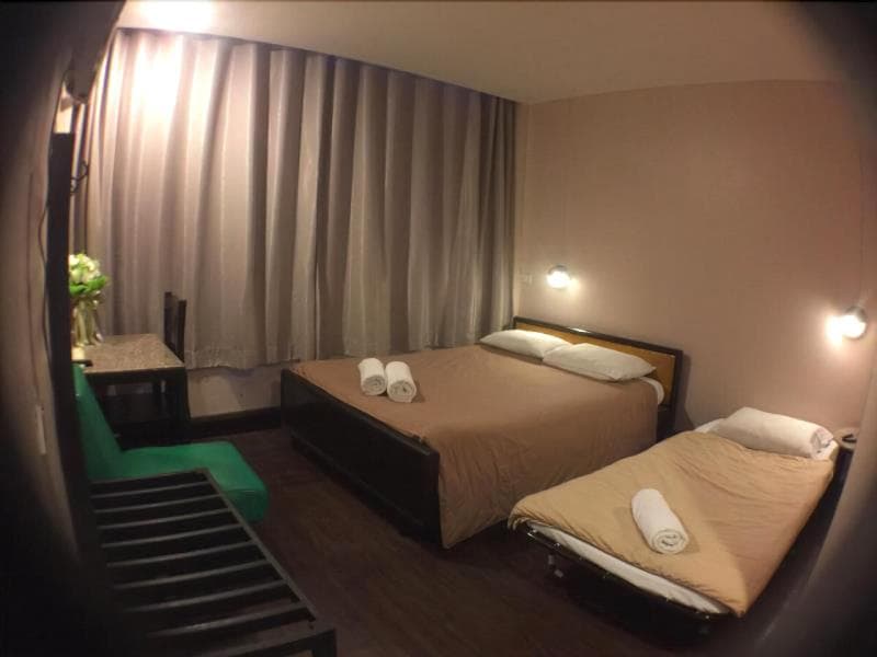 Suksawad Hotel 2