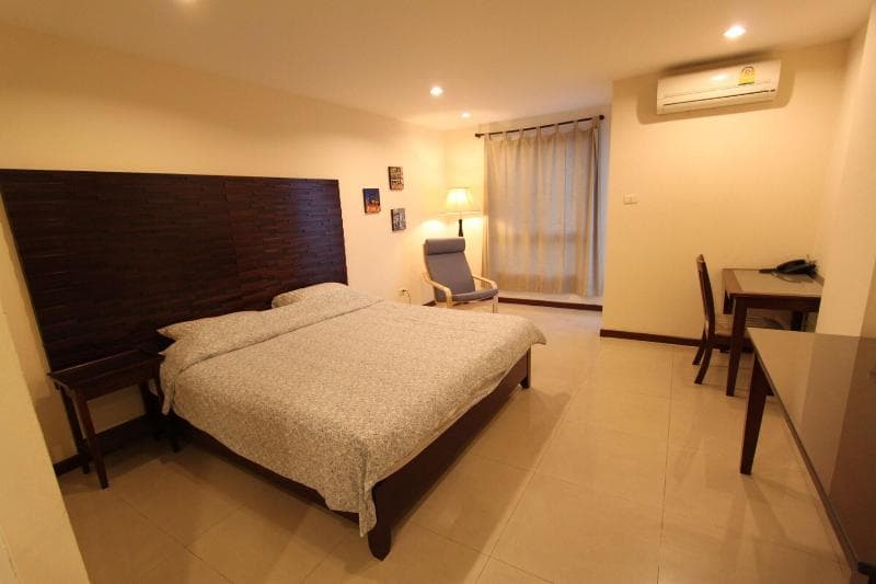 The Royal Bee Apart Hotel 4