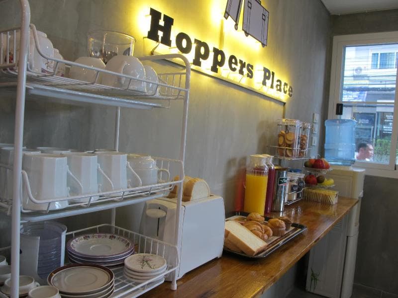 Hoppers Place Donmuang Hostel 4