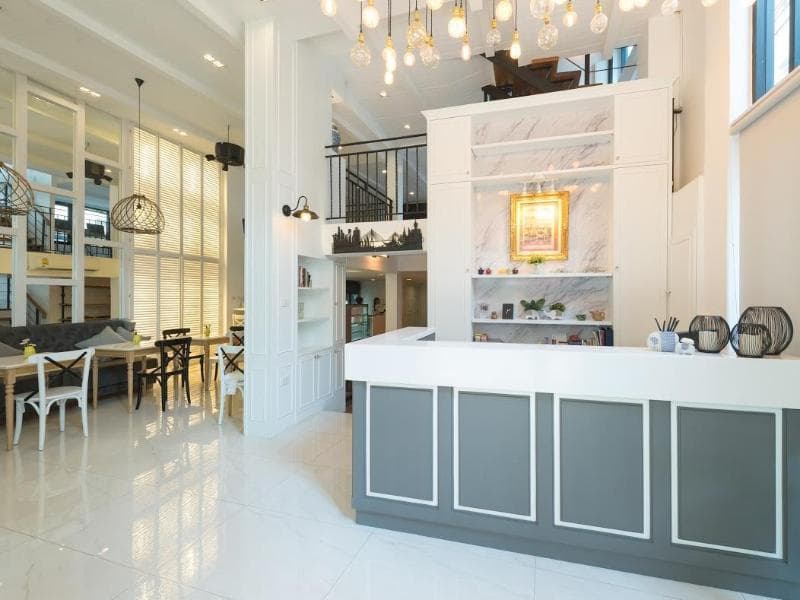 White Ivory Bed & Breakfast 2