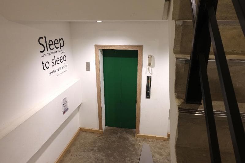Bed-Room At Suvarnabhumi Airport 5
