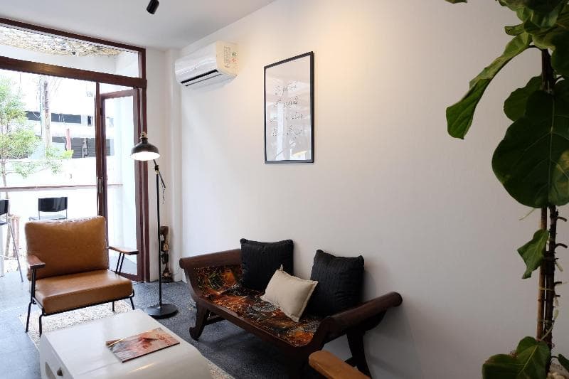 Haus Sathorn 21 Bed & Breakfast 3