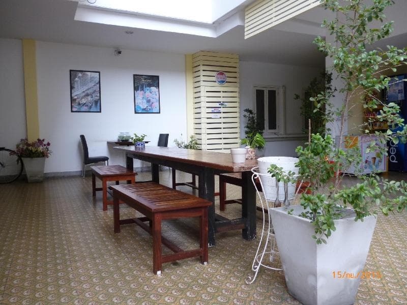 Sri Krungthep Hotel 2