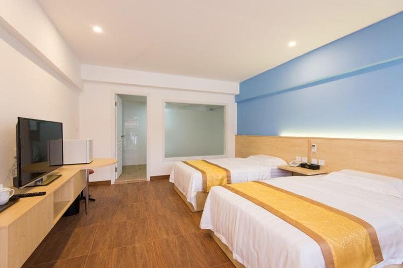 S T Hotel (Shuntai Hotel) 4