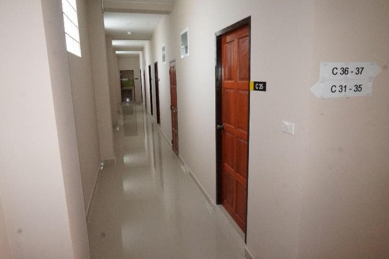 Kata Beachwalk Hotel And Bungalows 4