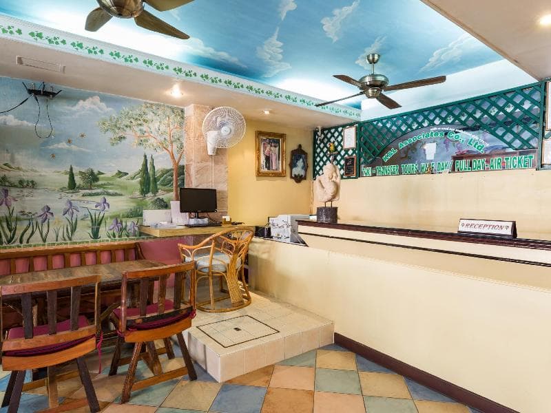 Summer Breeze Hotel 3