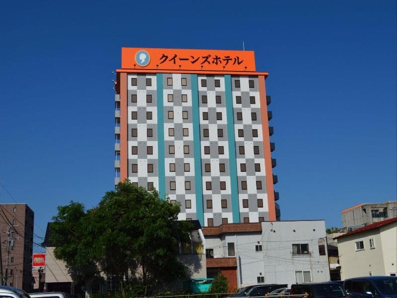 Queen's Hotel Chitose 4