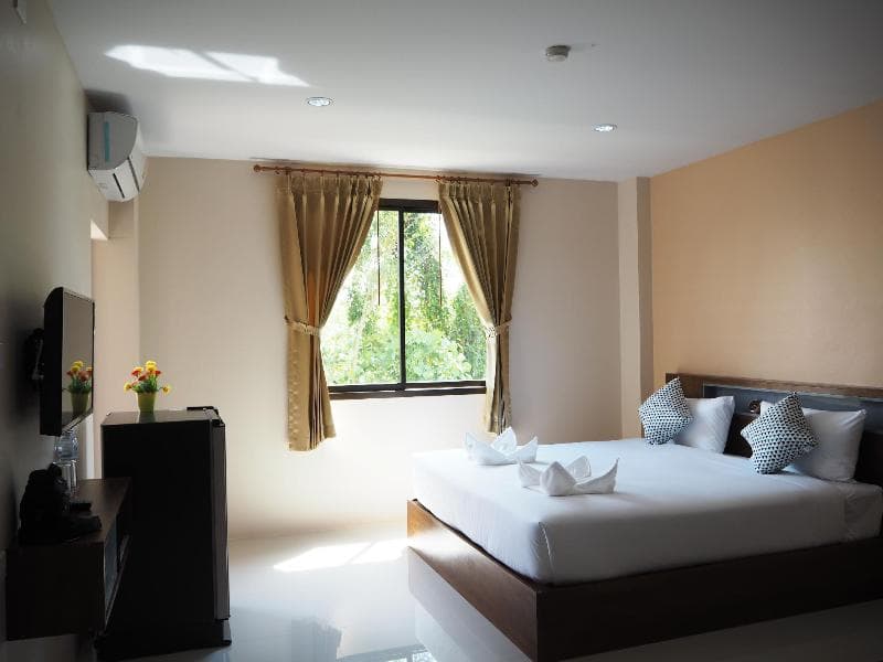 Regent Room main