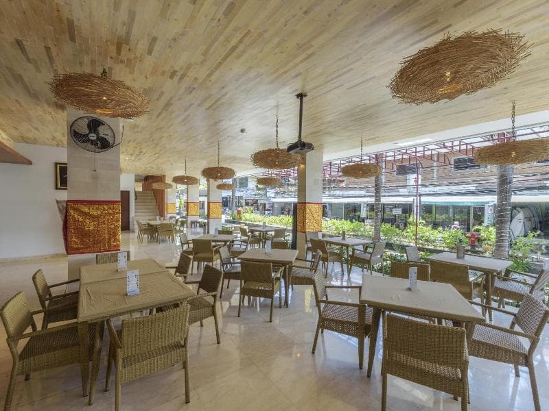 Grand La Walon Hotel 5
