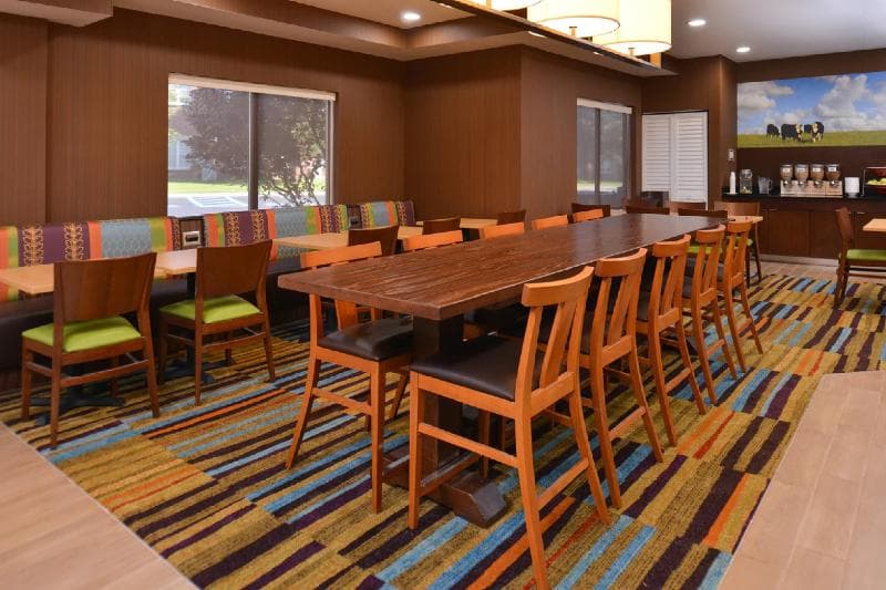 Fairfield Inn & Suites Louisville North 3