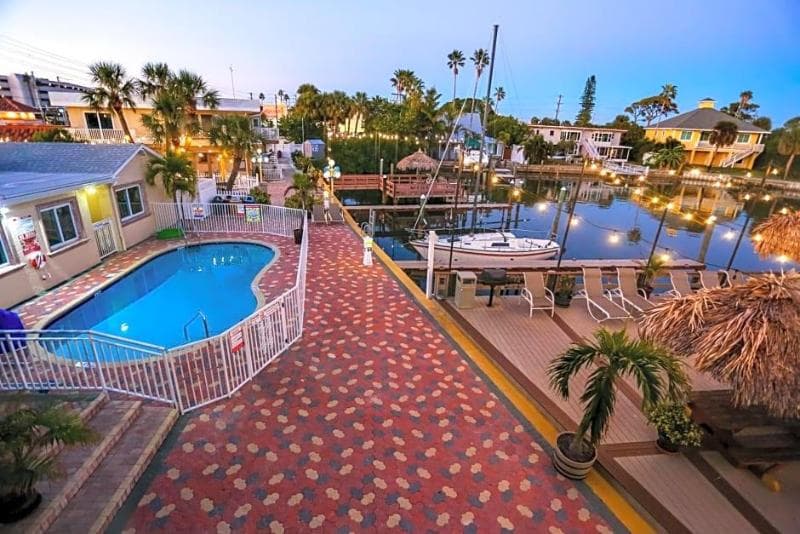 Bay Palms Waterfront Resort 1