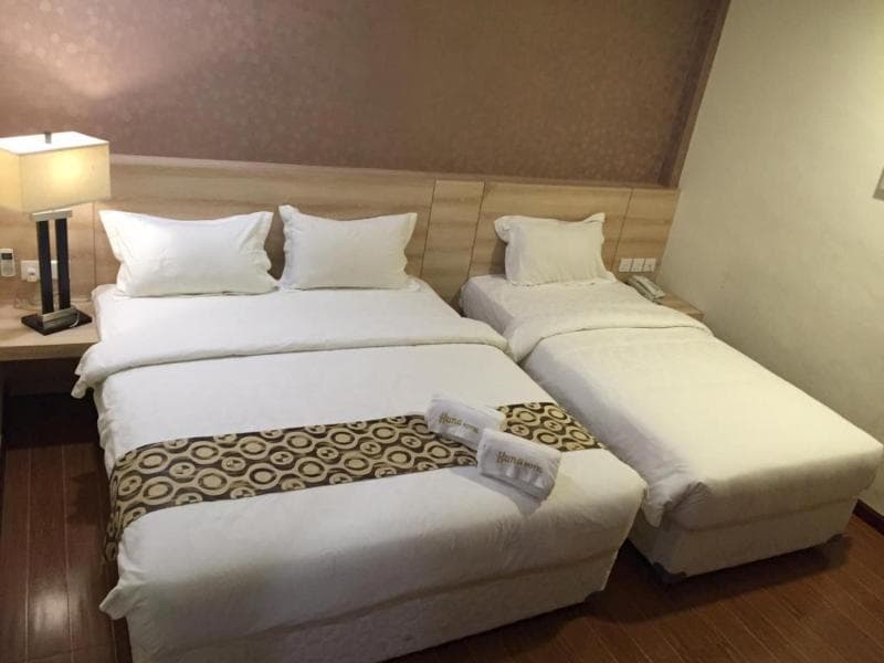 Hana Hotel 5