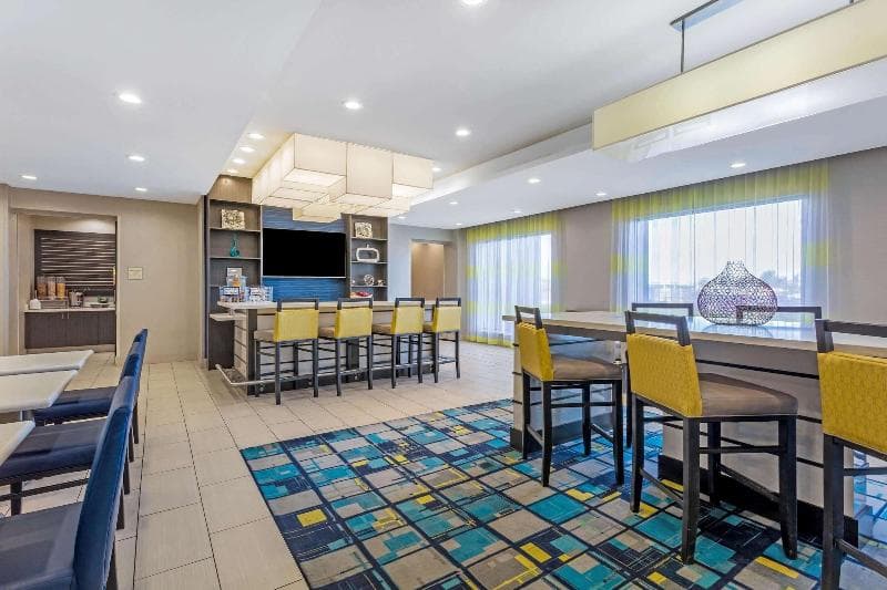 La Quinta Inn & Suites Odessa North - Sienna Tower 5