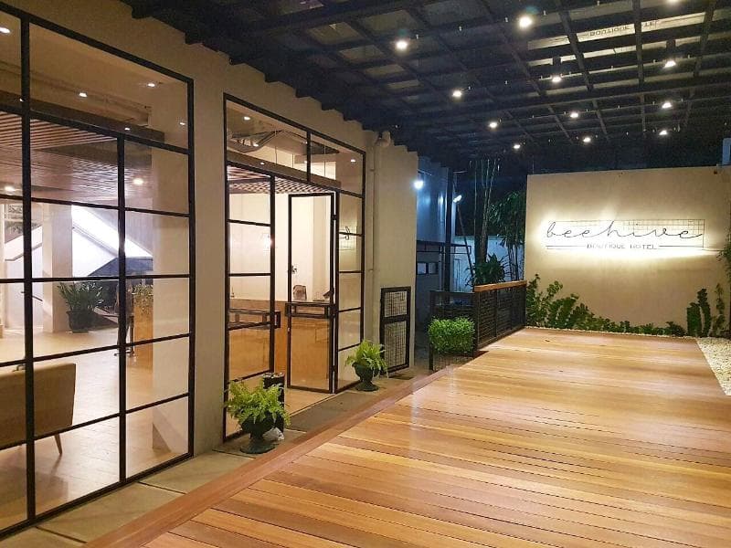 Beehive Boutique Hotel 2