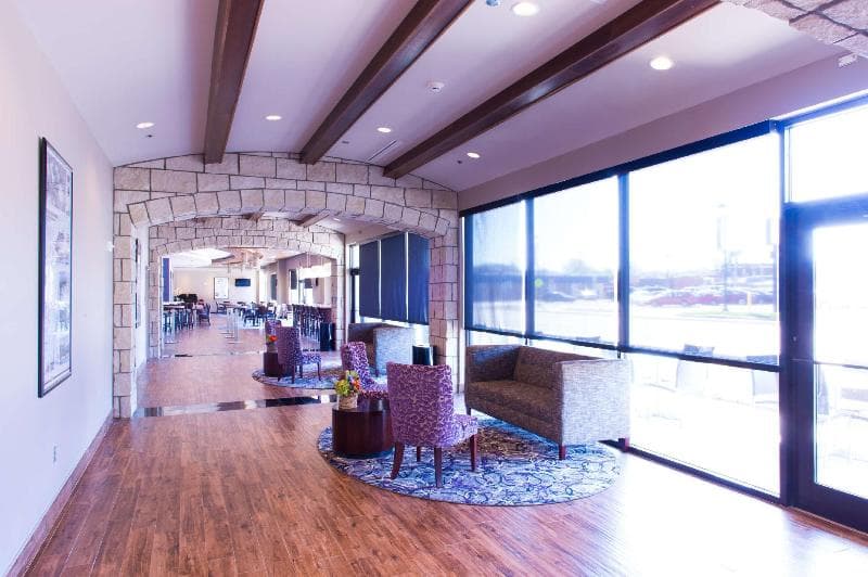 Bluemont Hotel 3