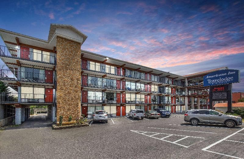 Americana Inn A Travelodge By Wyndham photo 1