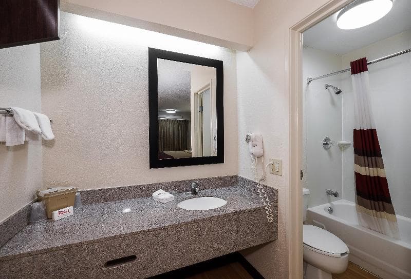 Red Roof Inn Cincinnati East Beechmont photo 1