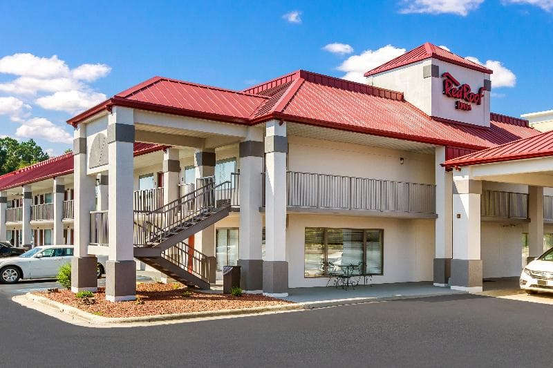 Red Roof Inn Fayetteville 4
