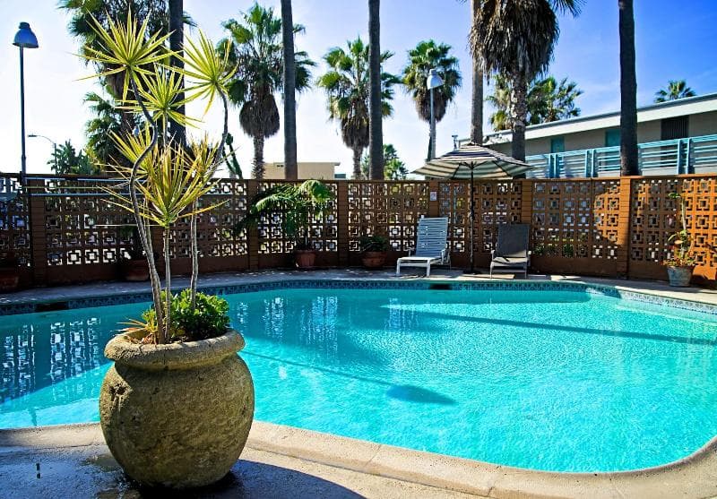 Ocean Villa Inn 2