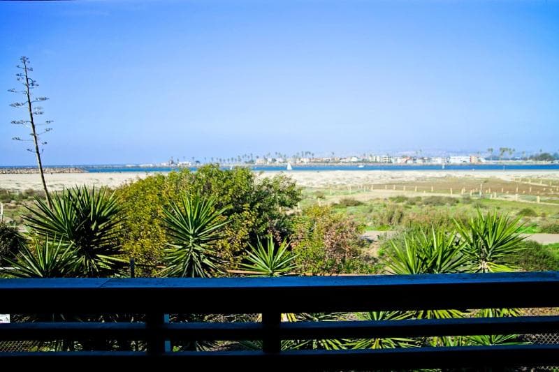 Ocean Villa Inn 4