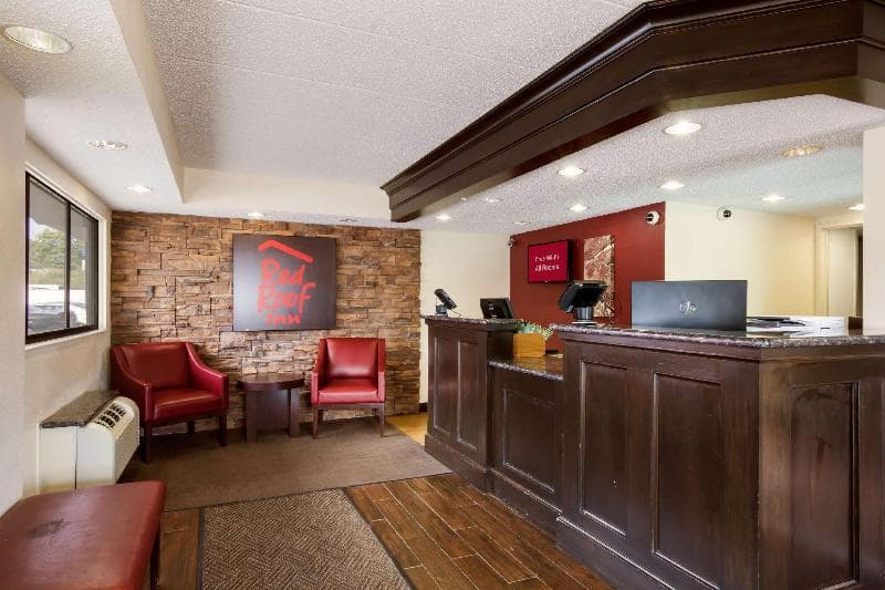 Red Roof Inn Grand Rapids 5