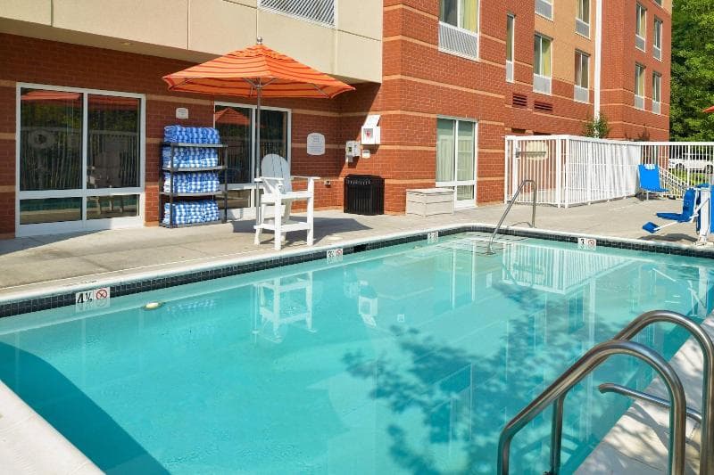 Fairfield Inn & Suites White Marsh photo 1