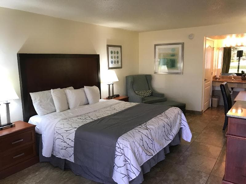 At Home Inn, Fort Pierce 3