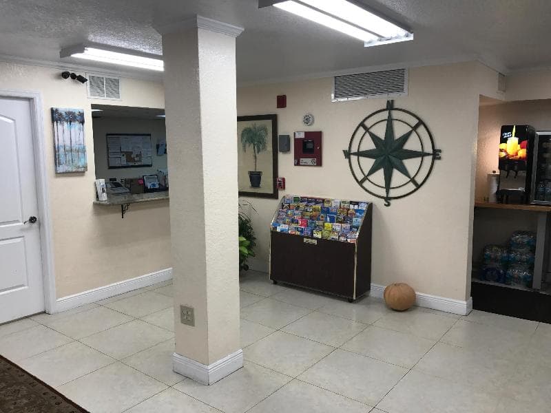 At Home Inn, Fort Pierce main