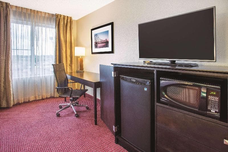 La Quinta Inn & Suites O'fallon Il St. Louis 4