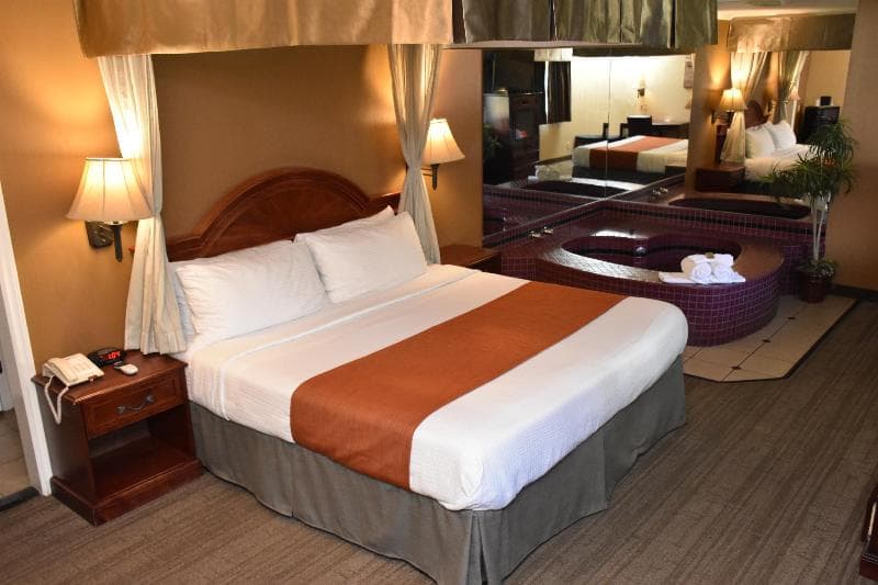 Dynasty Suites Redlands 4