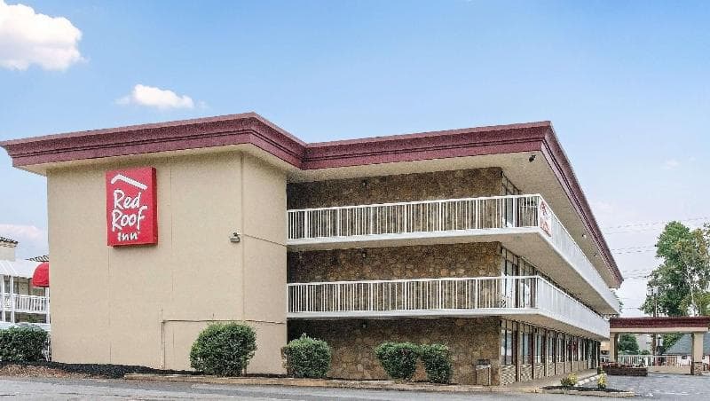 Red Roof Inn Charlottesville 5