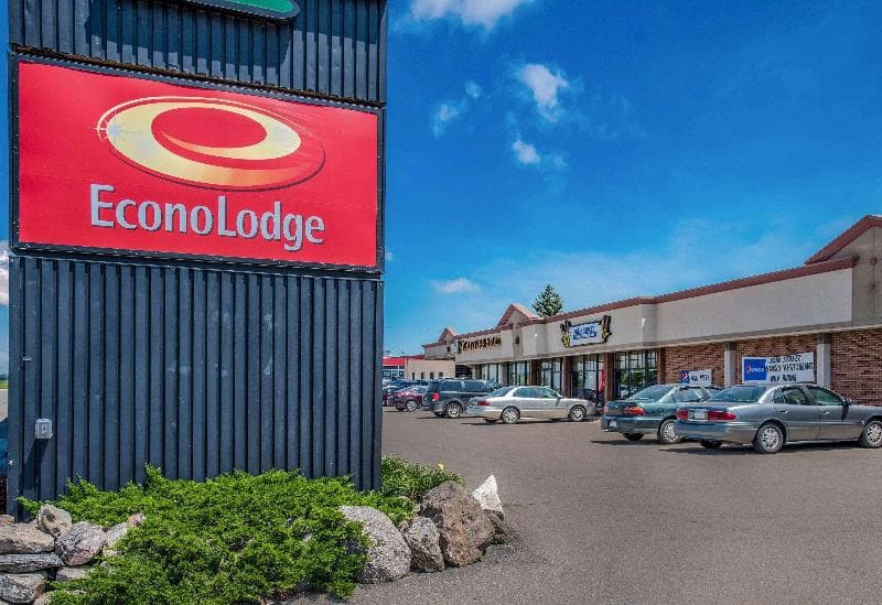 Econo Lodge Albert Lea 3