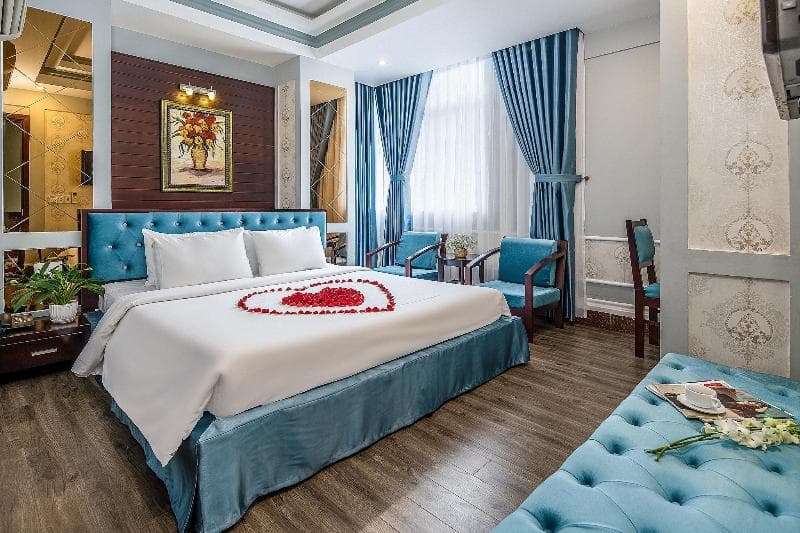 Angel Hotel main