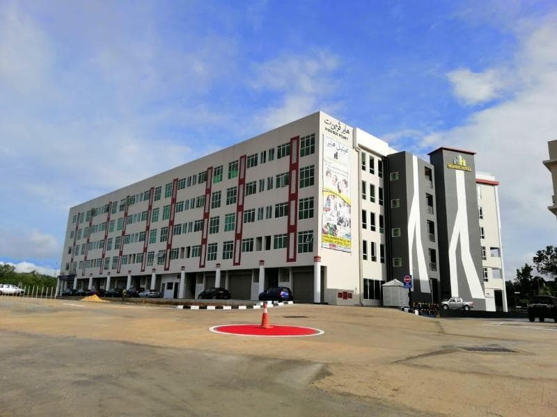 Higher Hotel 3
