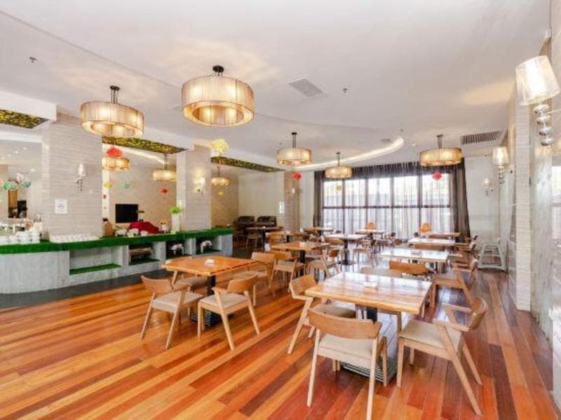 Livingston Hotel 2