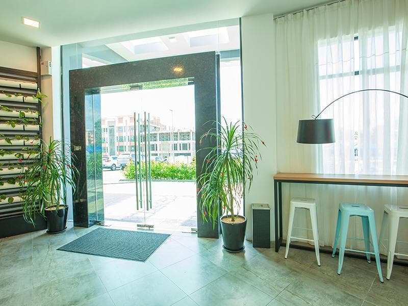 Bzz Hotel 4