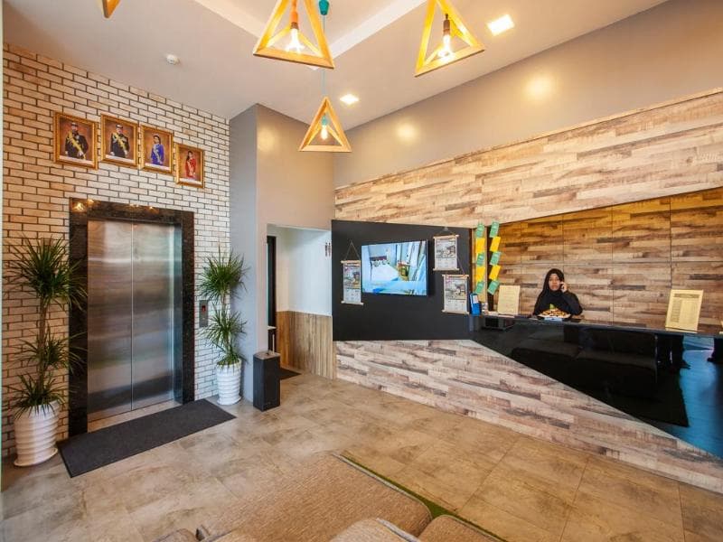 Bzz Hotel photo 1