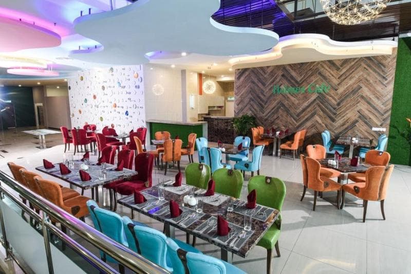 Hotel Holmes Gelang Patah photo 1