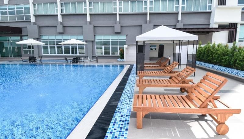 Hotel Holmes Gelang Patah 5