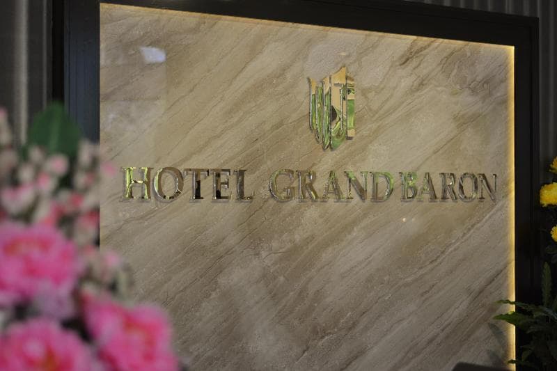 Hotel Grand Baron 2