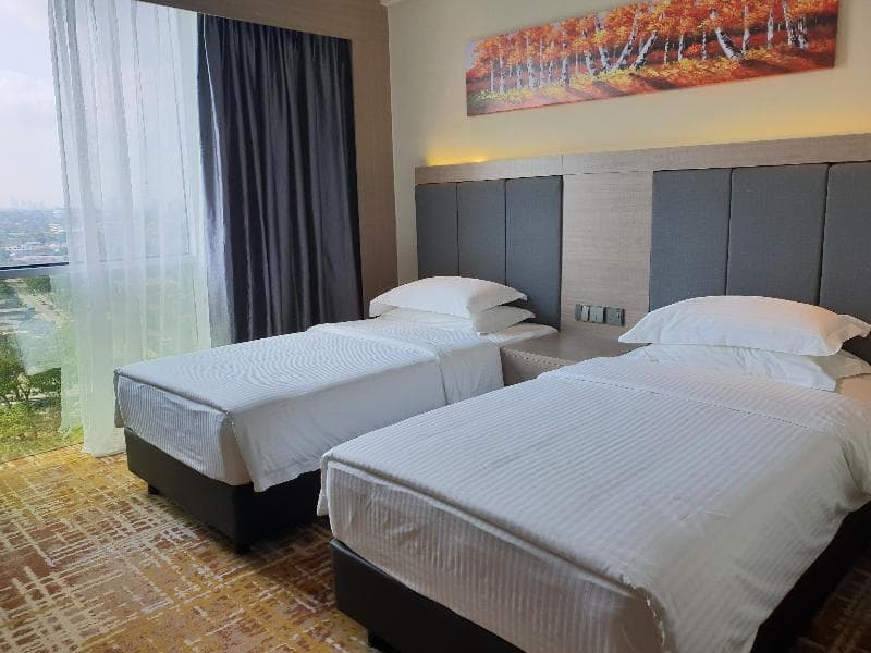 Ksl Hotspring Resort photo 1