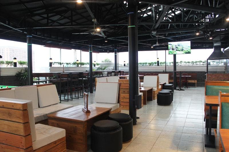 Urban Travellers Hotel 5