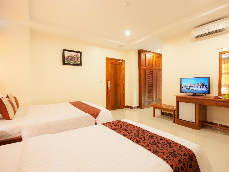 Kirirom Crystal Hotel 5