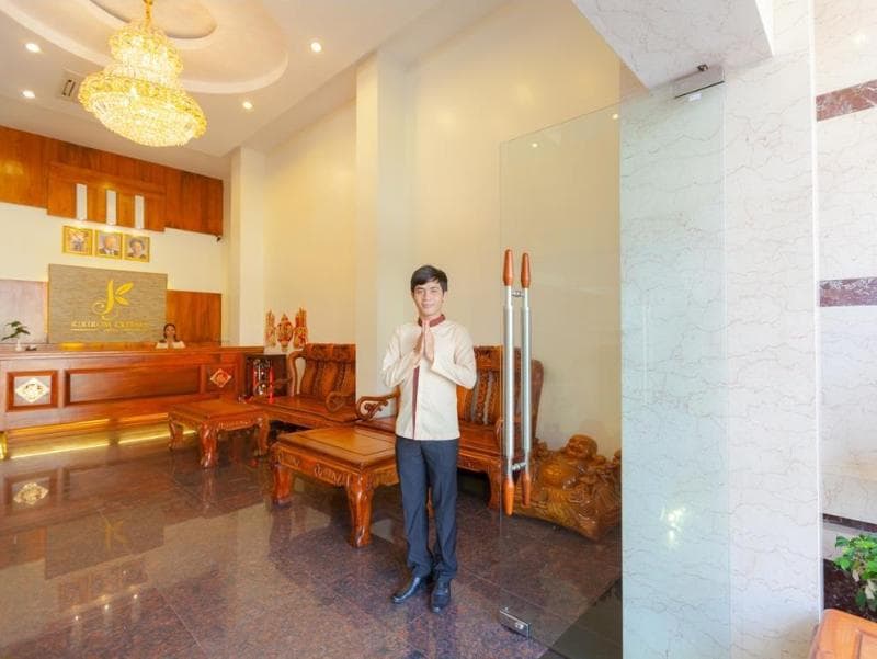 Kirirom Crystal Hotel 4