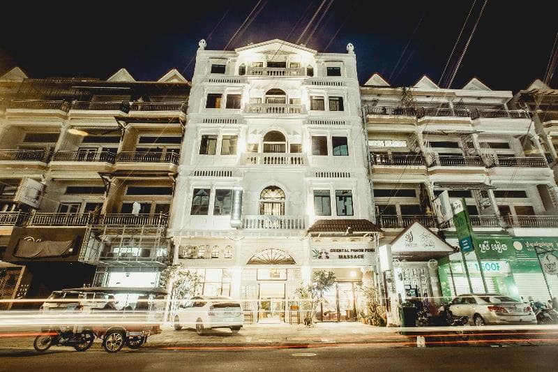 Grand Elevation Hotel 4