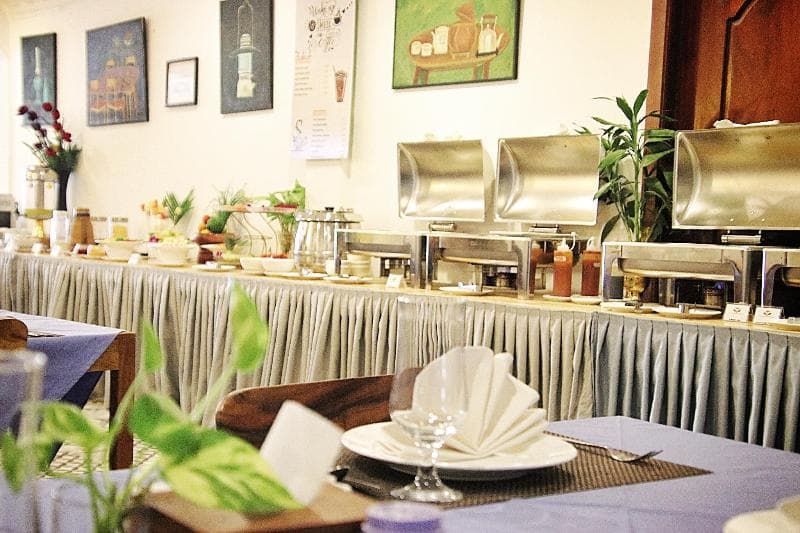 Grand Elevation Hotel 5