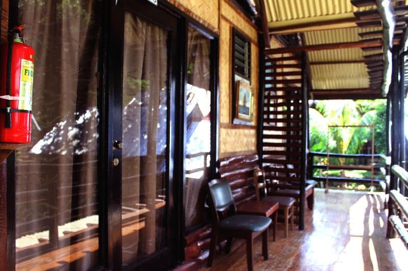 Novies Tourist Inn 4