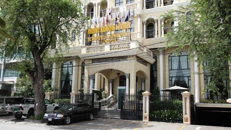 Le Castle River Hotel & Apartment 4