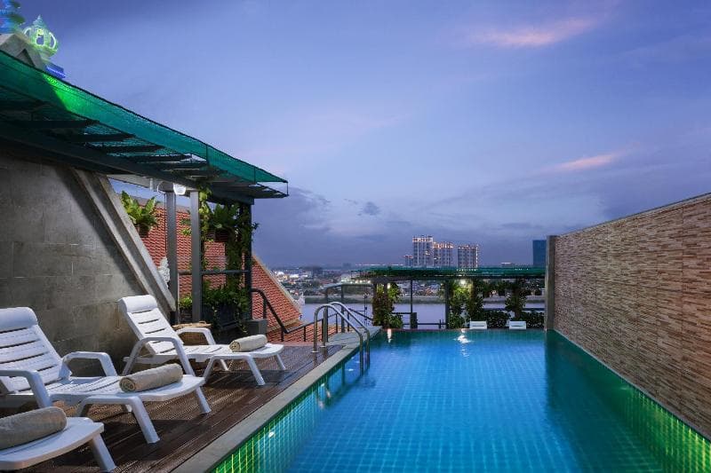 Le Castle River Hotel & Apartment 5